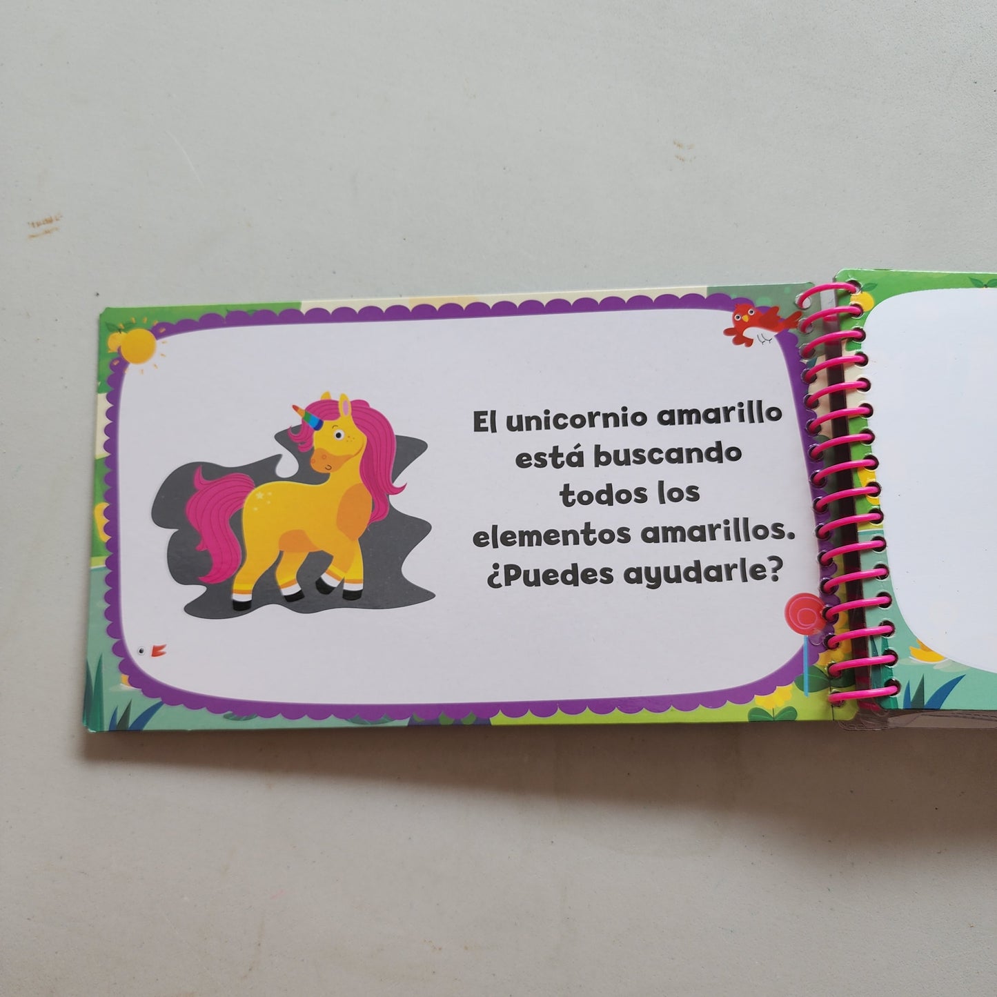 LIBRO MAGICO UNICORNIOS